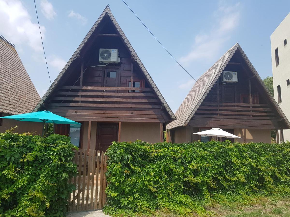 Casutele Intim Villa Costinesti Ngoại thất bức ảnh